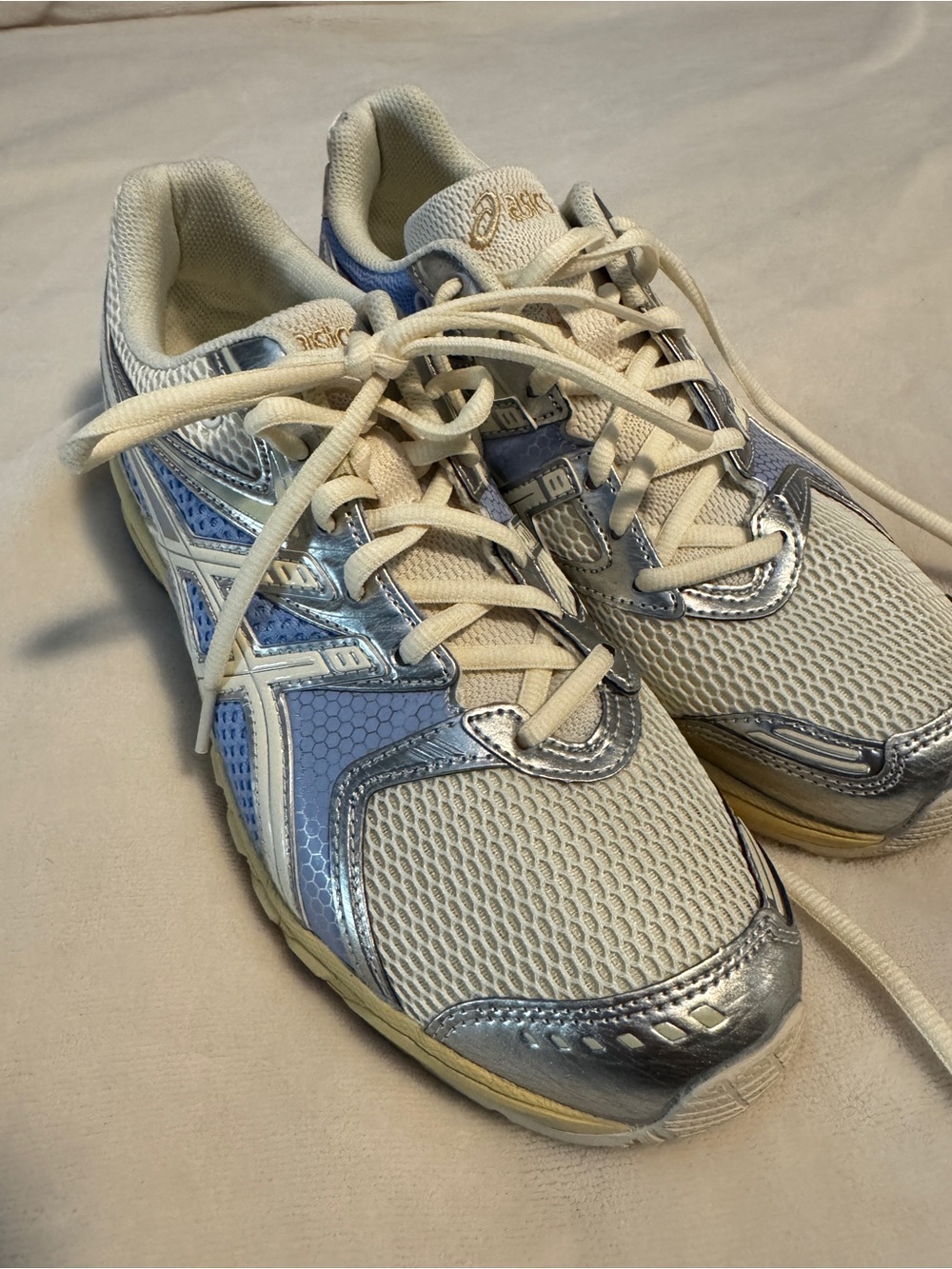 ASICS Cream and Light Blue Women's Athletic Sneakers